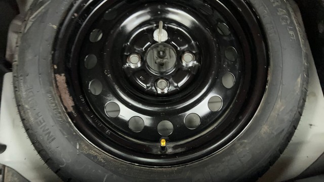 Second-hand 2016 Maruti Wagon R VXI 1.2 for sale in Ahmedabad-21