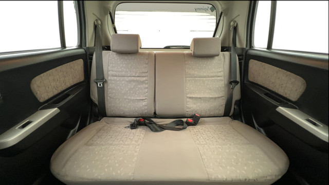 Second-hand 2016 Maruti Wagon R VXI 1.2 for sale in Ahmedabad-29