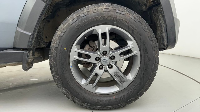 Second-hand 2021 Mahindra Thar LX Hard Top Diesel AT for sale in Ahmedabad-17