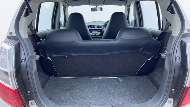 Second-hand 2017 Maruti Alto K10 VXI for sale in Hyderabad-9