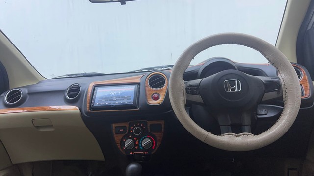 Second-hand 2015 Honda Amaze S i-VTEC for sale in Hyderabad-11
