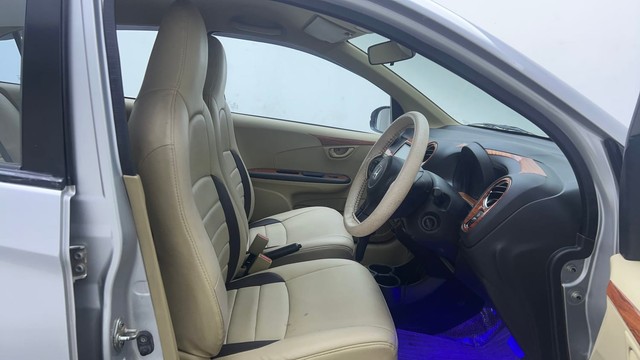 Second-hand 2015 Honda Amaze S i-VTEC for sale in Hyderabad-15