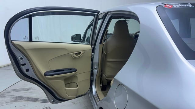 Second-hand 2015 Honda Amaze S i-VTEC for sale in Hyderabad-37