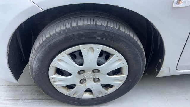 Second-hand 2015 Honda Amaze S i-VTEC for sale in Hyderabad-20