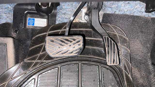 Second-hand 2021 Maruti Suzuki Vitara Brezza ZXI Plus AT for sale in Mumbai-14