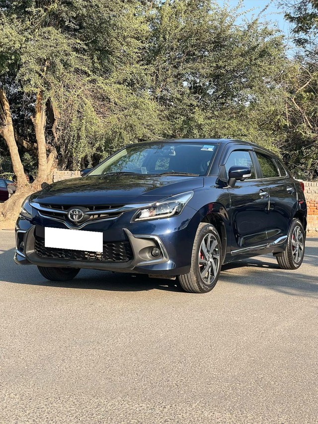 Second-hand 2024 Toyota Glanza V for sale in New Delhi-4