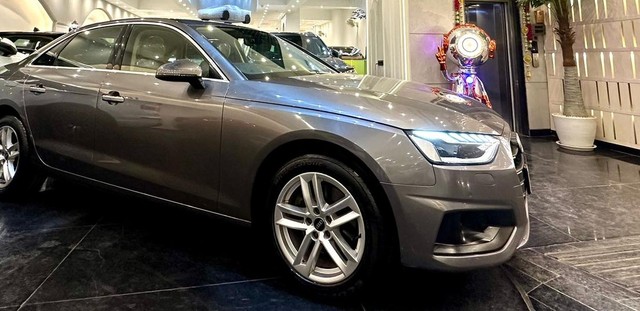 Second-hand 2021 Audi A4 Premium Plus for sale in New Delhi-5