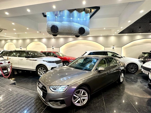 Second-hand 2021 Audi A4 Premium Plus for sale in New Delhi-15