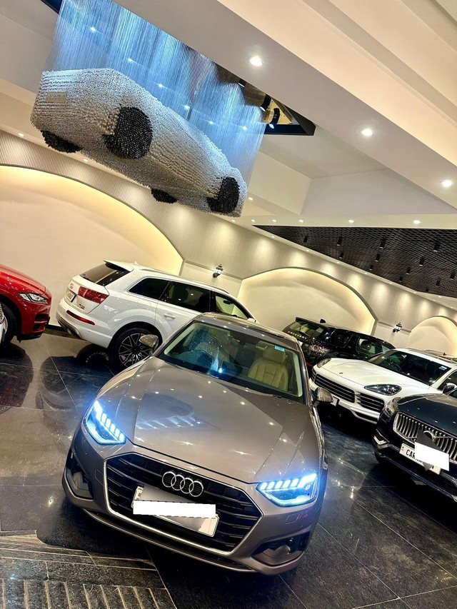 Second-hand 2021 Audi A4 Premium Plus for sale in New Delhi-12