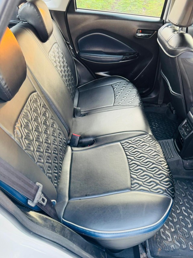 Second-hand 2022 Maruti Suzuki Baleno Zeta AMT BSVI for sale in Hyderabad-9