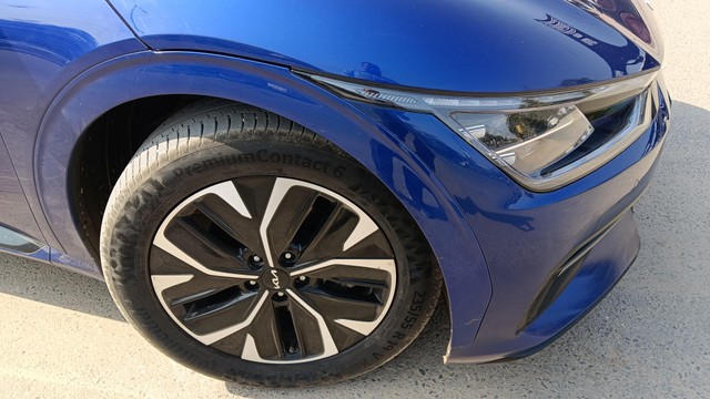 Second-hand 2022 Kia EV6 GT line AWD for sale in Jaipur-6