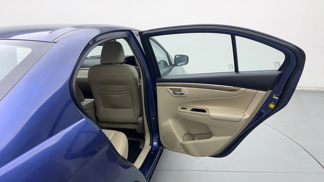 Second-hand 2020 Maruti Ciaz 1.4 Alpha for sale in Ghaziabad-35