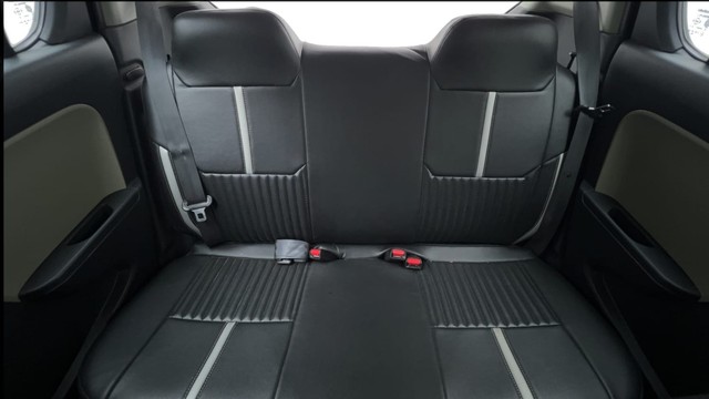 Second-hand 2016 Maruti Alto K10 LXI for sale in Ghaziabad-32