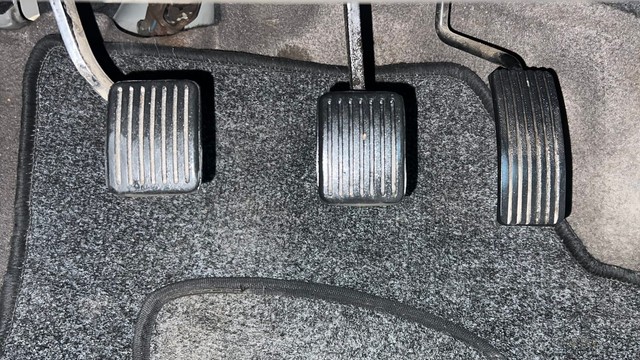 Second-hand 2013 Hyundai i10 Magna 1.2 for sale in Coimbatore-14