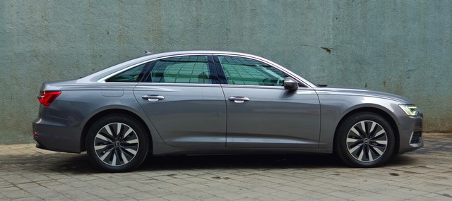 Second-hand 2021 Audi A6 45 TFSI Technology WO Matrix BSVI for sale in Mumbai-1