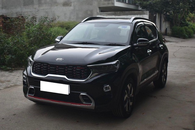Second-hand 2020 Kia Sonet GTX Plus Turbo DCT DT for sale in Gurgaon-2