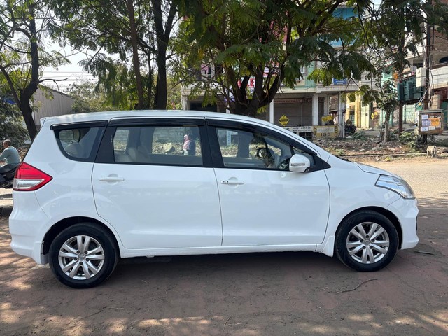 Second-hand 2017 Maruti Ertiga BSIV ZXI Plus for sale in Bhopal-5