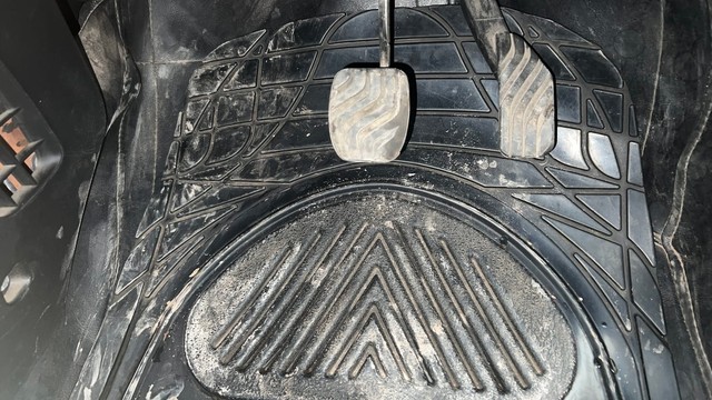 Second-hand 2018 Renault KWID 1.0 RXT AMT Opt for sale in Kolkata-14