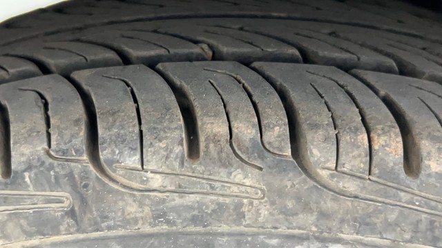 Second-hand 2017 Hyundai EON Magna for sale in Kolkata-31