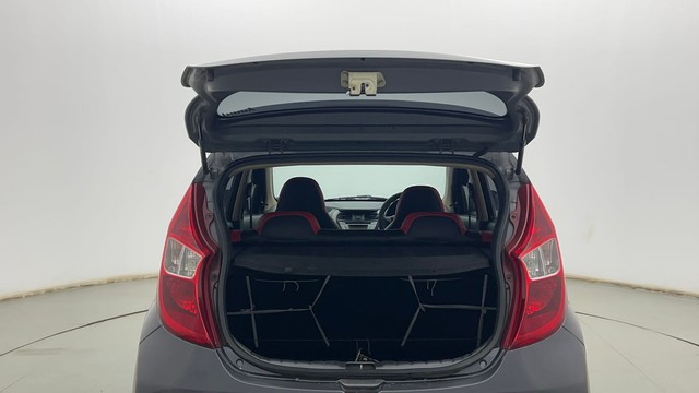 Second-hand 2017 Hyundai EON Magna for sale in Kolkata-9