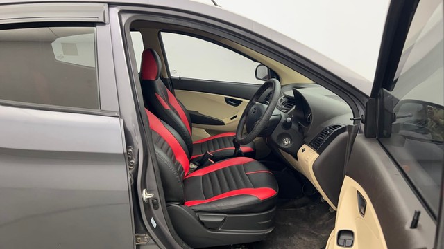 Second-hand 2017 Hyundai EON Magna for sale in Kolkata-15