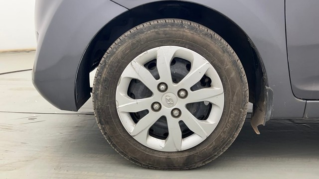 Second-hand 2017 Hyundai EON Magna for sale in Kolkata-20