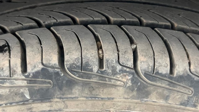 Second-hand 2017 Hyundai EON Magna for sale in Kolkata-32