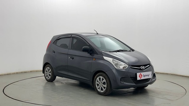 Second-hand 2017 Hyundai EON Magna for sale in Kolkata-1