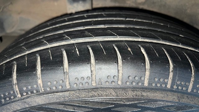 Second-hand 2021 Honda City 1.5 V MT Exclusive for sale in Gurgaon-37