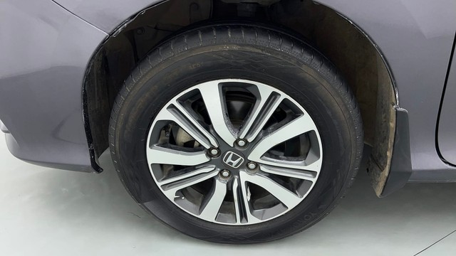 Second-hand 2021 Honda City 1.5 V MT Exclusive for sale in Gurgaon-20