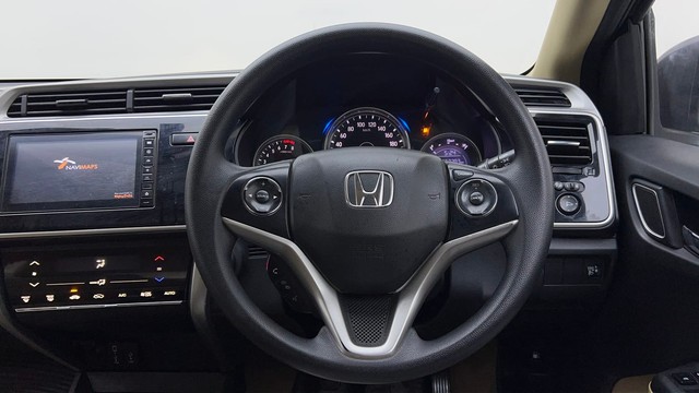 Second-hand 2021 Honda City 1.5 V MT Exclusive for sale in Gurgaon-30