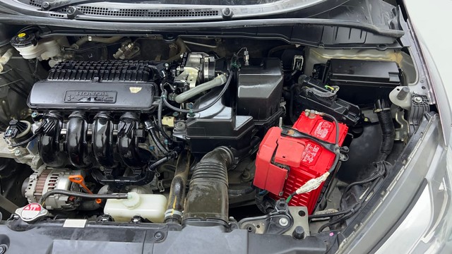 Second-hand 2021 Honda City 1.5 V MT Exclusive for sale in Gurgaon-35