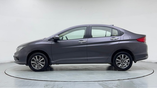 Second-hand 2021 Honda City 1.5 V MT Exclusive for sale in Gurgaon-6