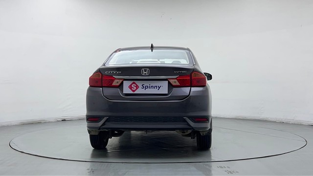 Second-hand 2021 Honda City 1.5 V MT Exclusive for sale in Gurgaon-4