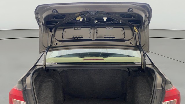 Second-hand 2021 Honda Amaze VX CVT Petrol for sale in Gulbarga-20