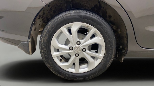 Second-hand 2021 Honda Amaze VX CVT Petrol for sale in Gulbarga-25