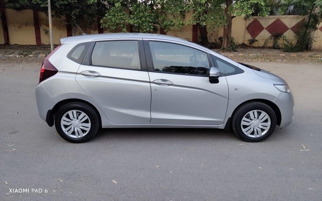 Second-hand 2017 Honda Jazz 1.2 SV i VTEC for sale in New Delhi-1