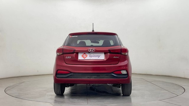 Second-hand 2018 Hyundai i20 Petrol CVT Asta for sale in Chennai-4