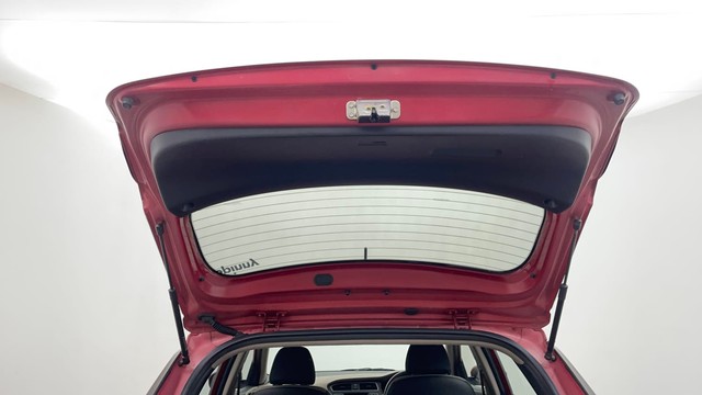 Second-hand 2018 Hyundai i20 Petrol CVT Asta for sale in Chennai-29