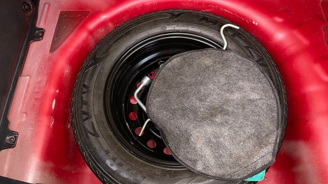 Second-hand 2018 Hyundai i20 Petrol CVT Asta for sale in Chennai-21