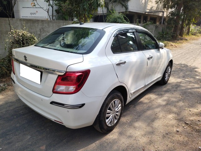 Second-hand 2020 Maruti Swift Dzire AMT VXI for sale in Vadodara-6