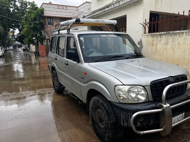 Mahindra Scorpio EX Second-hand 2005 Mahindra Scorpio EX for sale in Mandvi (Kachchh)-4