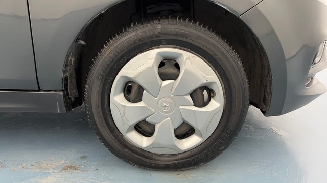 Second-hand 2020 Tata Tiago 1.2 Revotron XT for sale in Lucknow-17