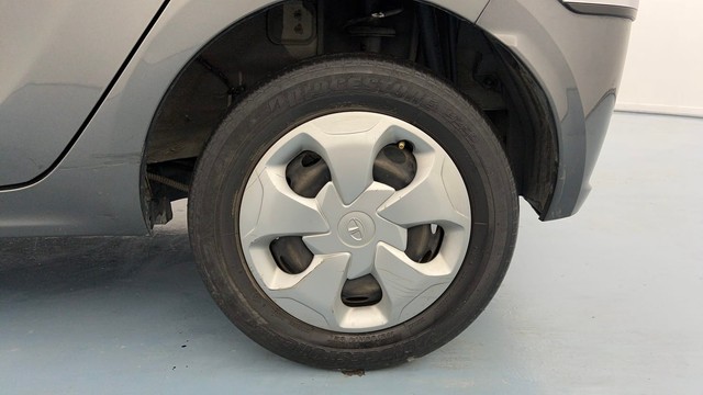 Second-hand 2020 Tata Tiago 1.2 Revotron XT for sale in Lucknow-19