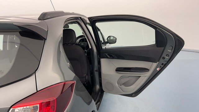 Second-hand 2020 Tata Tiago 1.2 Revotron XT for sale in Lucknow-38