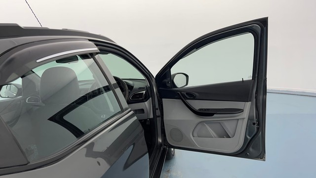 Second-hand 2020 Tata Tiago 1.2 Revotron XT for sale in Lucknow-16