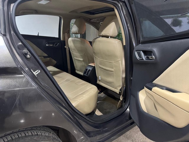 Second-hand 2019 Honda City i-VTEC CVT VX for sale in New Delhi-5