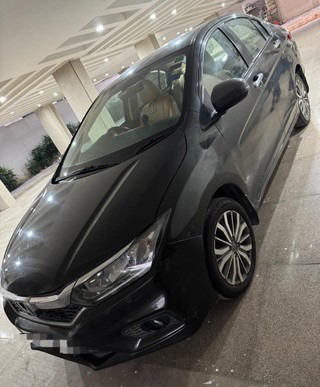364 Used Honda City in Delhi