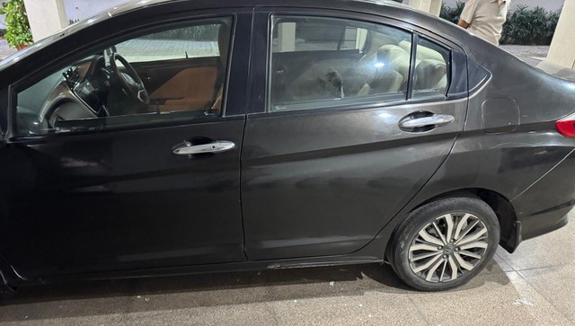 Second-hand 2019 Honda City i-VTEC CVT VX for sale in New Delhi-8