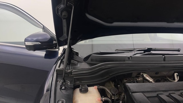 Second-hand 2022 Mahindra XUV700 AX7 Diesel AT Luxury Pack BSVI for sale in Chandigarh-30